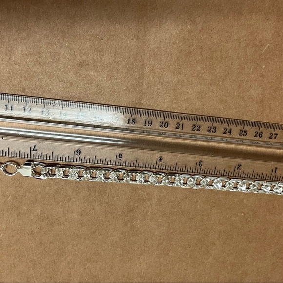 Women’s laminated gold bracelet 7in long‎ new - Picture 6 of 6